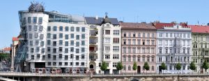Tanzende-Haus-prag